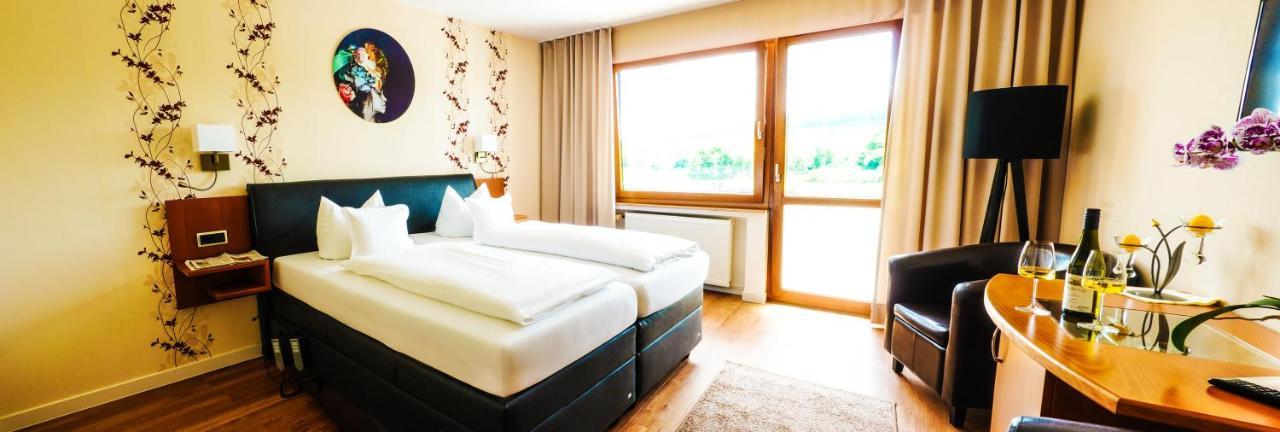 Hotel Zehnthof Ürzig Εξωτερικό φωτογραφία