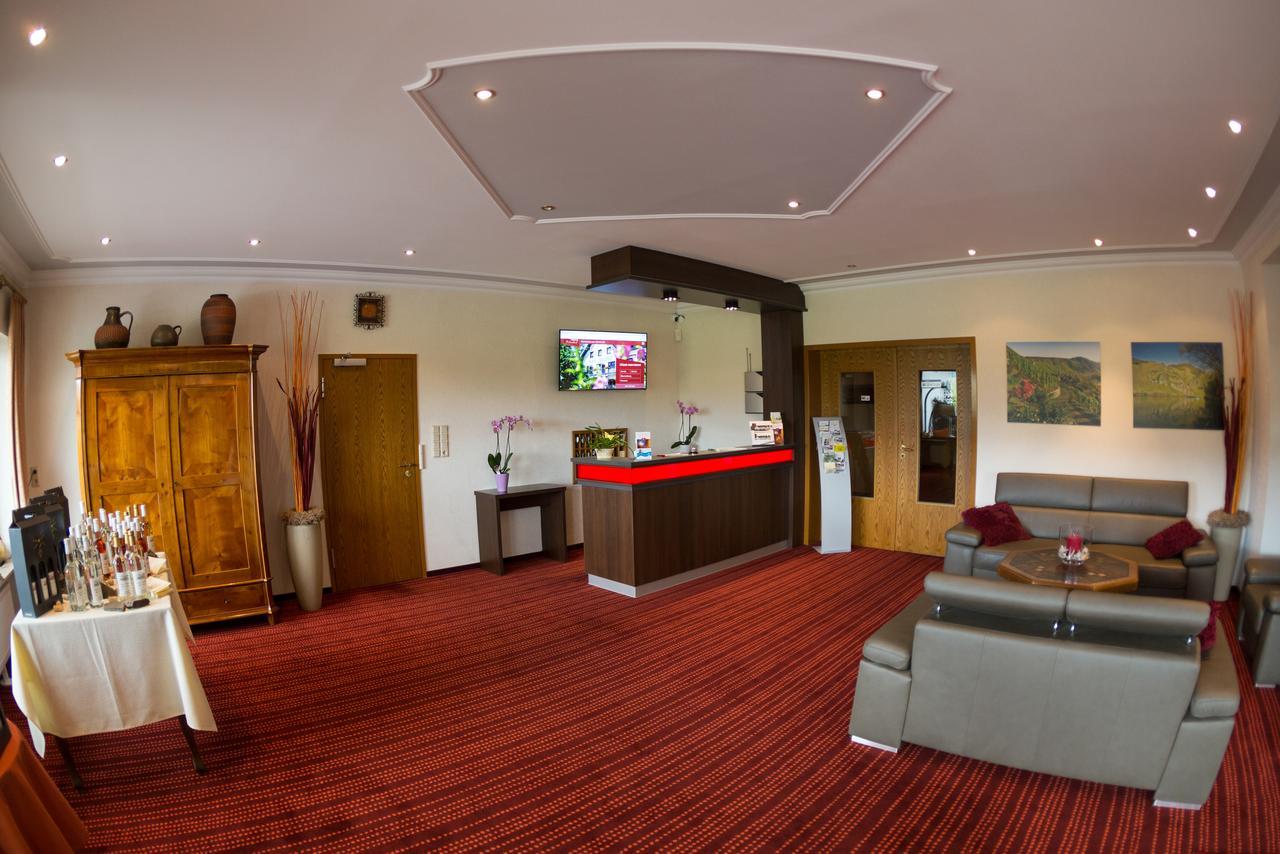 Hotel Zehnthof Ürzig Εξωτερικό φωτογραφία
